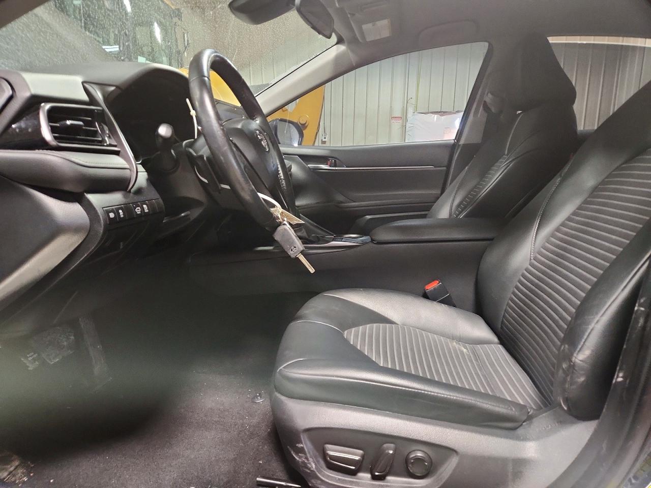 2024 TOYOTA CAMRY SE NIGHT SHADE photo 13