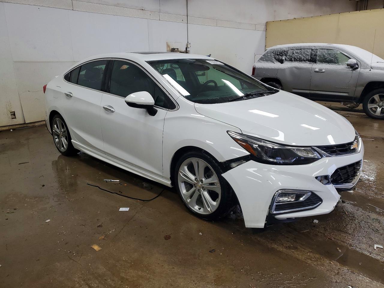 2017 CHEVROLET CRUZE PREMIER photo 7