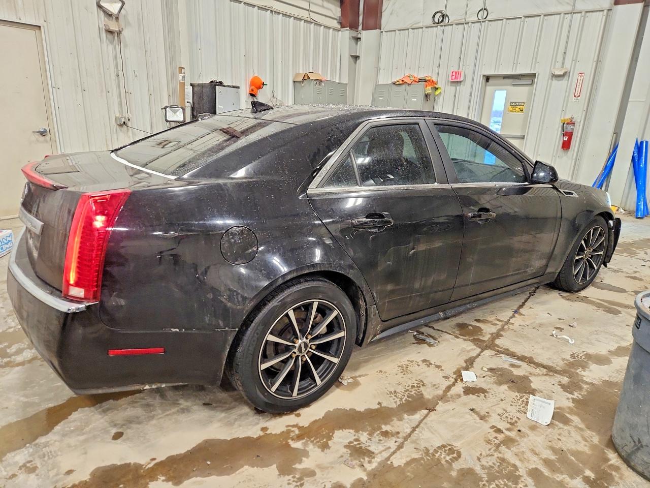 2011 CADILLAC CTS LUXURY COLLECTION photo 3