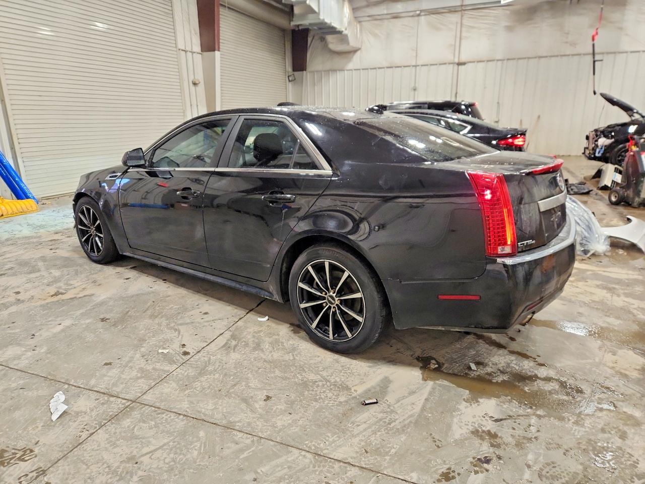 2011 CADILLAC CTS LUXURY COLLECTION photo 2