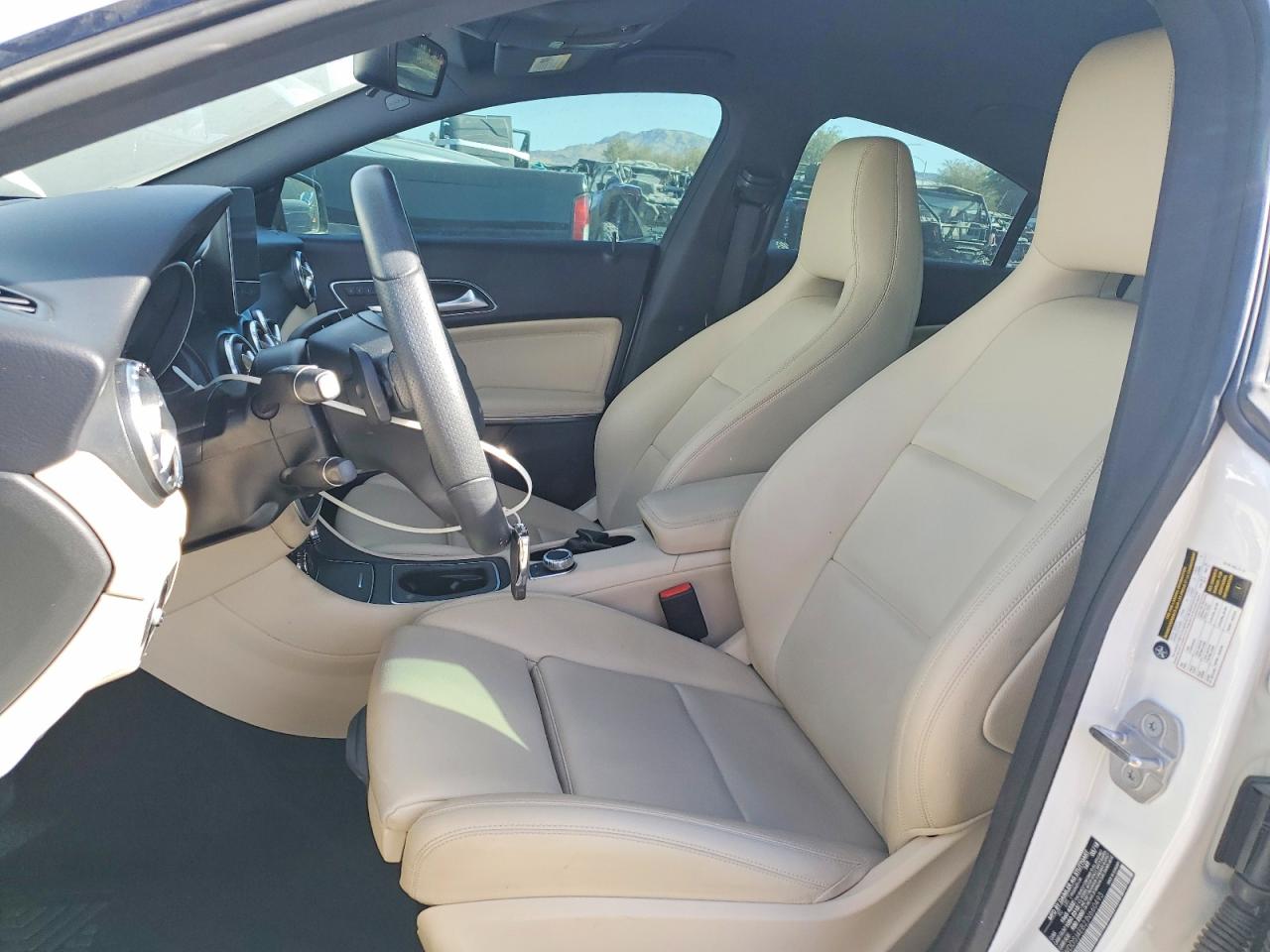 2018 MERCEDES-BENZ CLA 250 photo 13