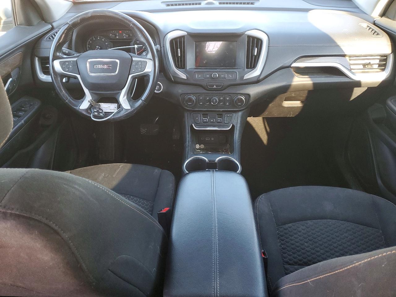 2018 GMC TERRAIN SLE photo 15