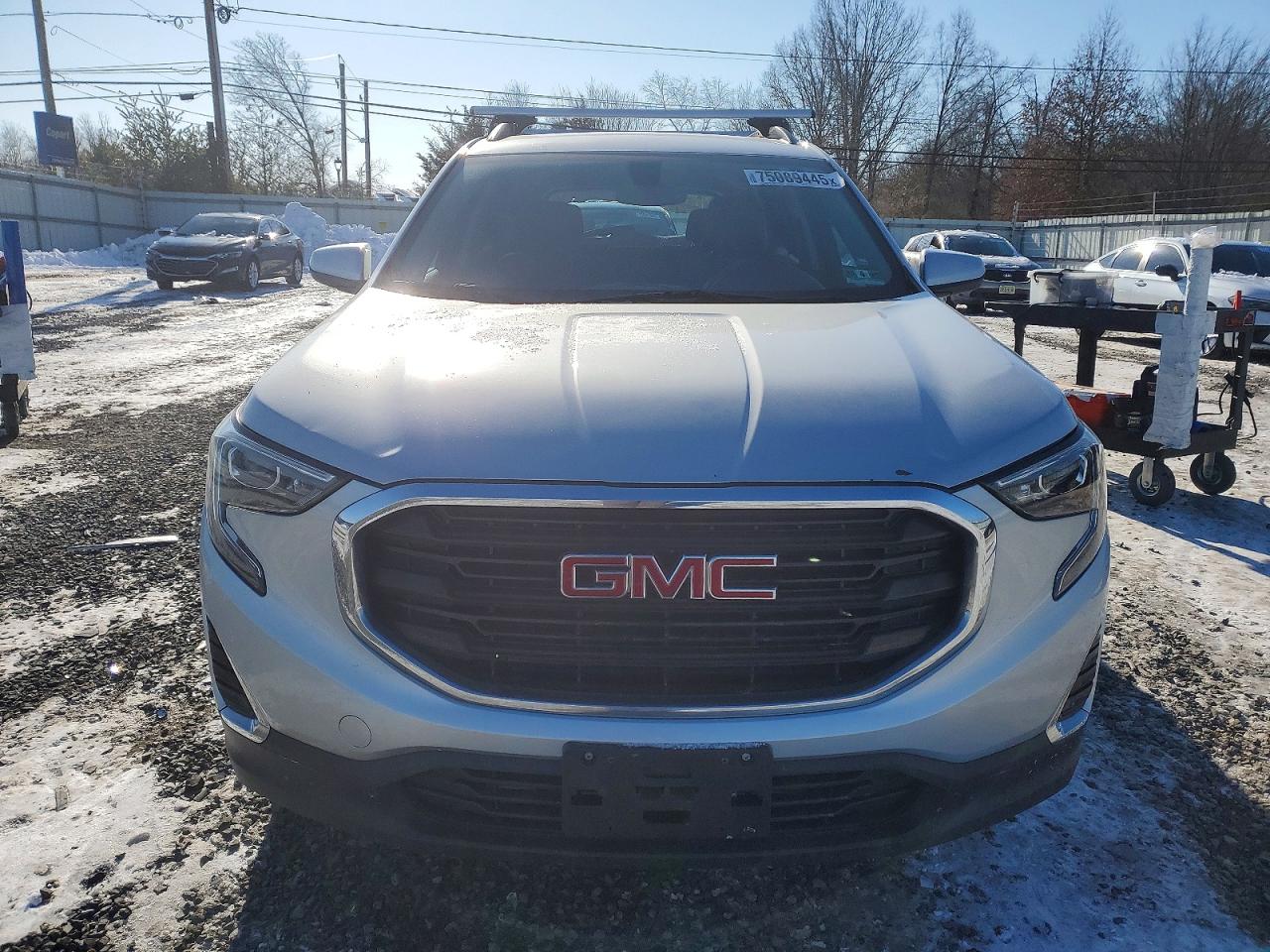 2018 GMC TERRAIN SLE photo 9