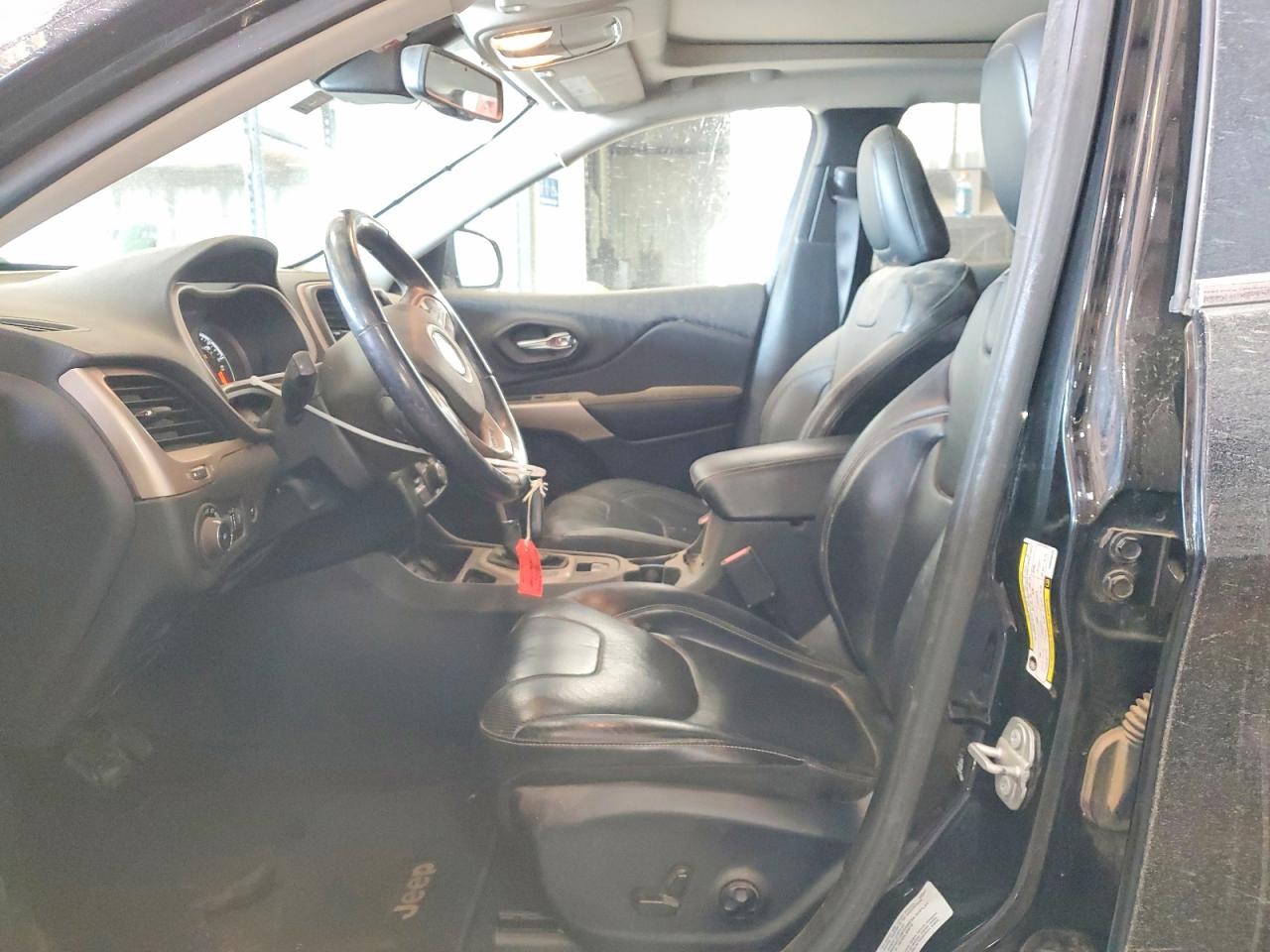 2017 JEEP CHEROKEE LIMITED photo 13