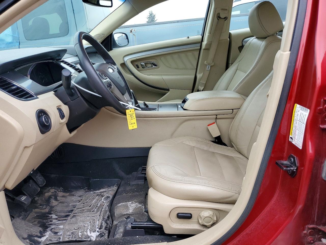 2015 FORD TAURUS SEL photo 13