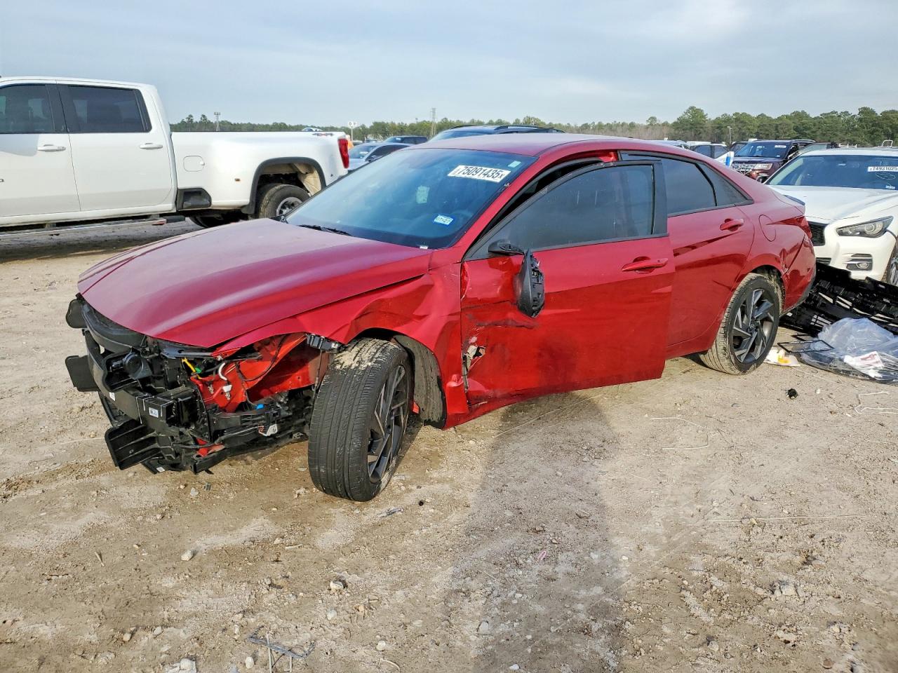 2025 HYUNDAI ELANTRA