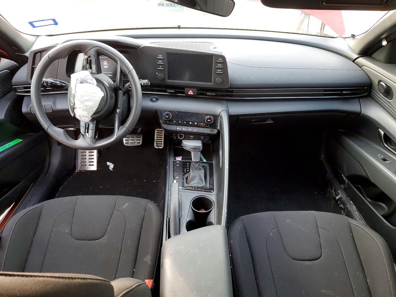 2025 HYUNDAI ELANTRA SEL SPORT photo 15
