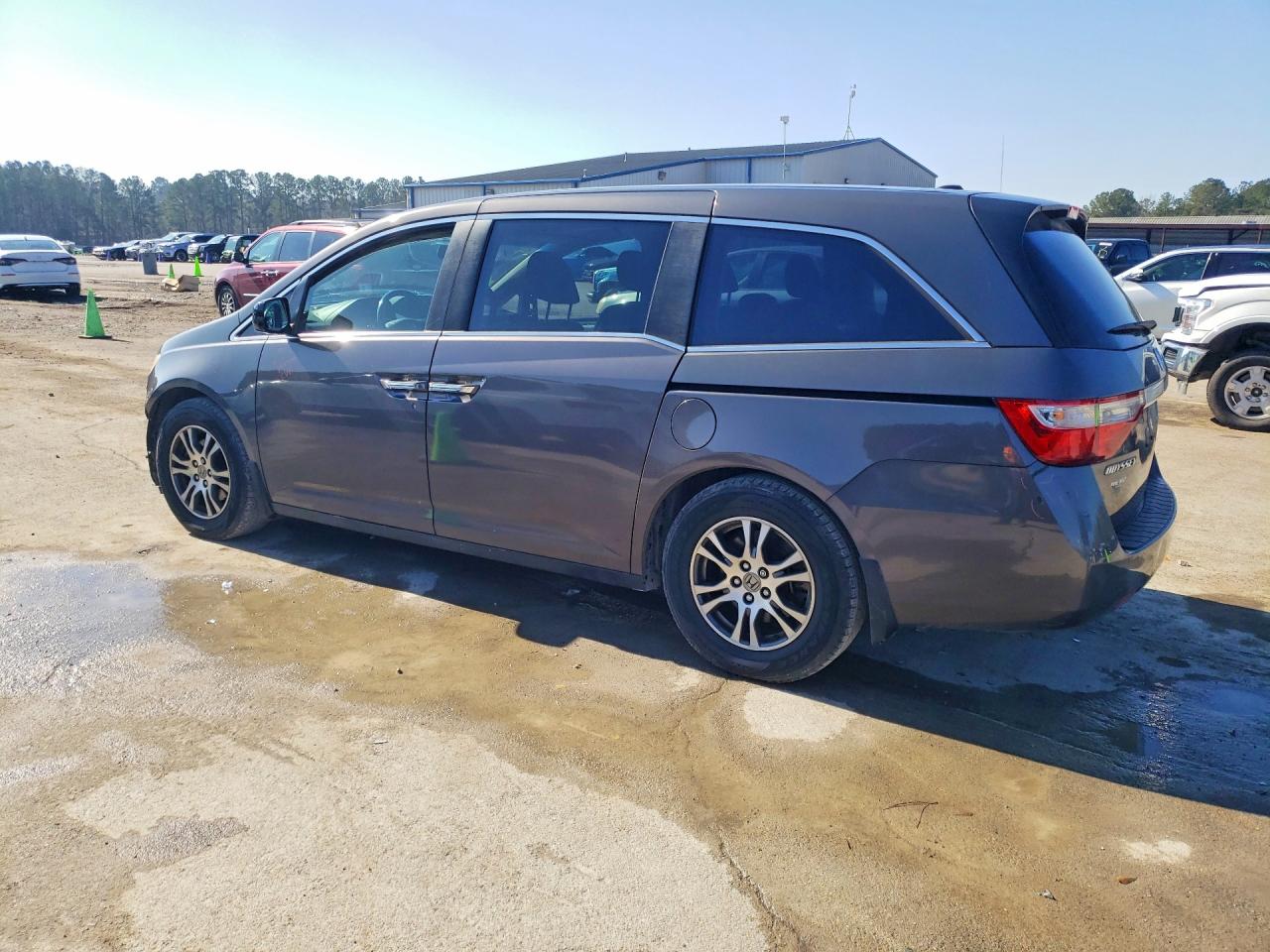 2013 HONDA ODYSSEY EXL photo 2
