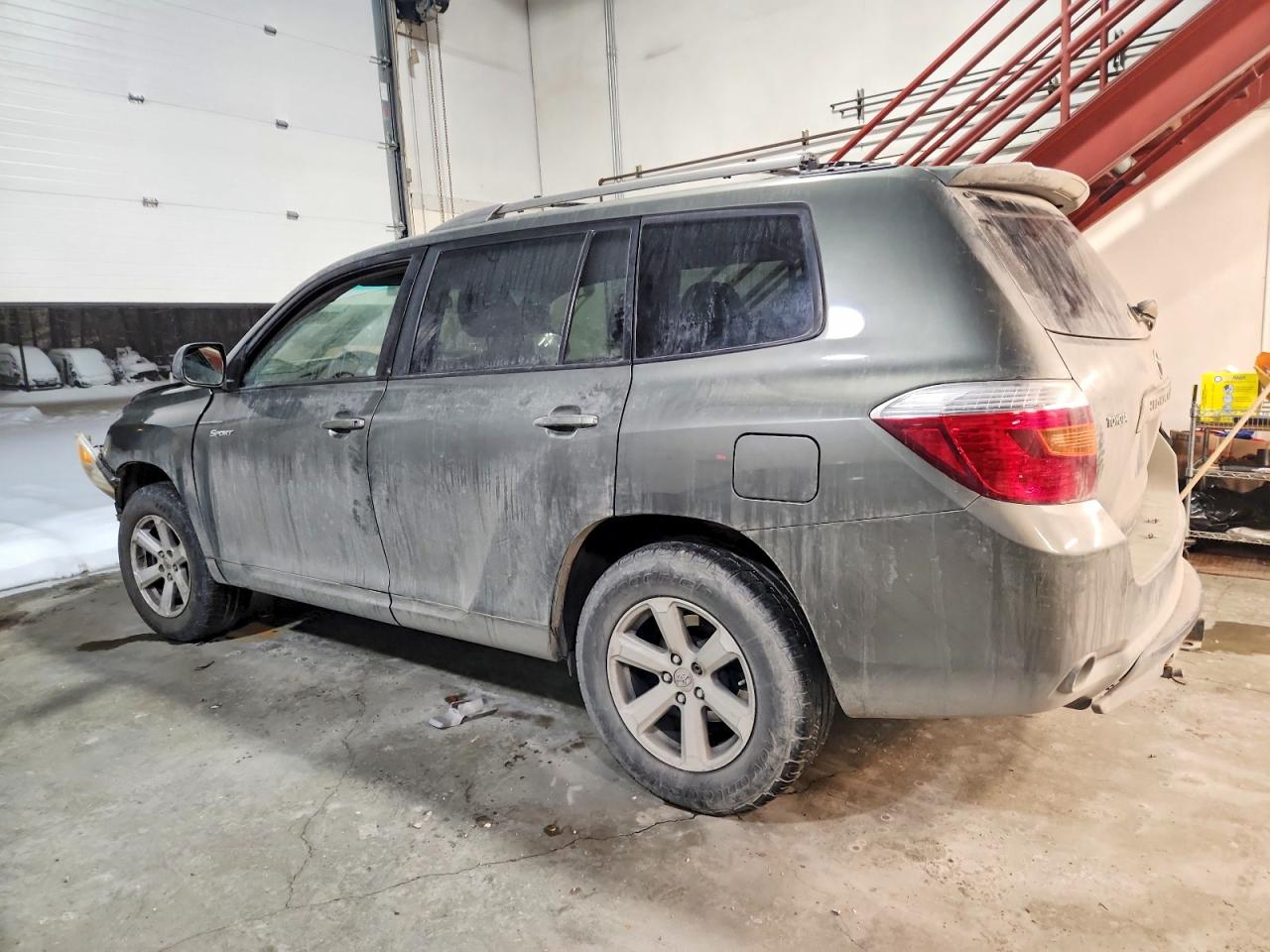 2008 TOYOTA HIGHLANDER SPORT photo 2