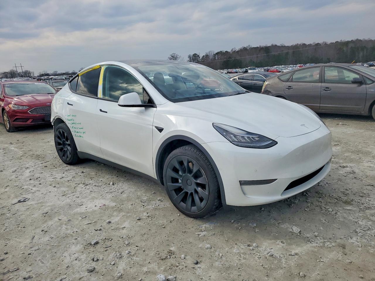 2021 TESLA MODEL Y photo 7