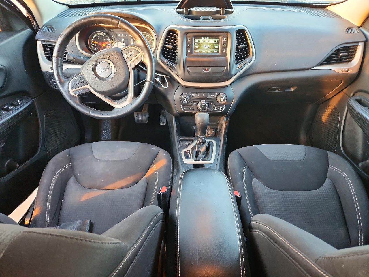 2015 JEEP CHEROKEE LATITUDE photo 15