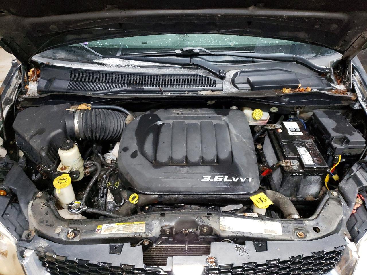 2012 DODGE GRAND CARAVAN CREW photo 12