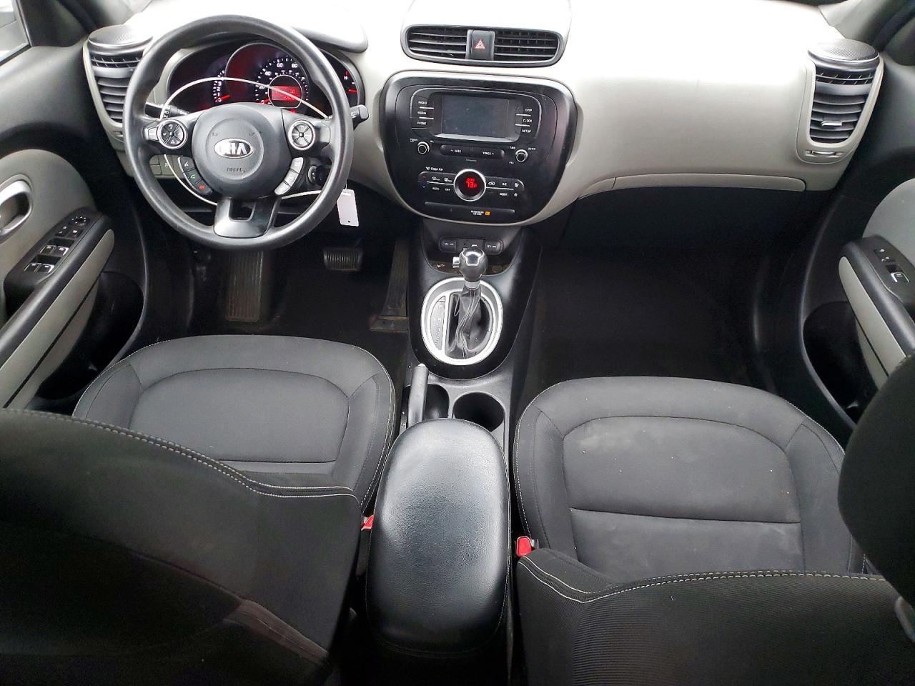 2017 KIA SOUL + photo 8