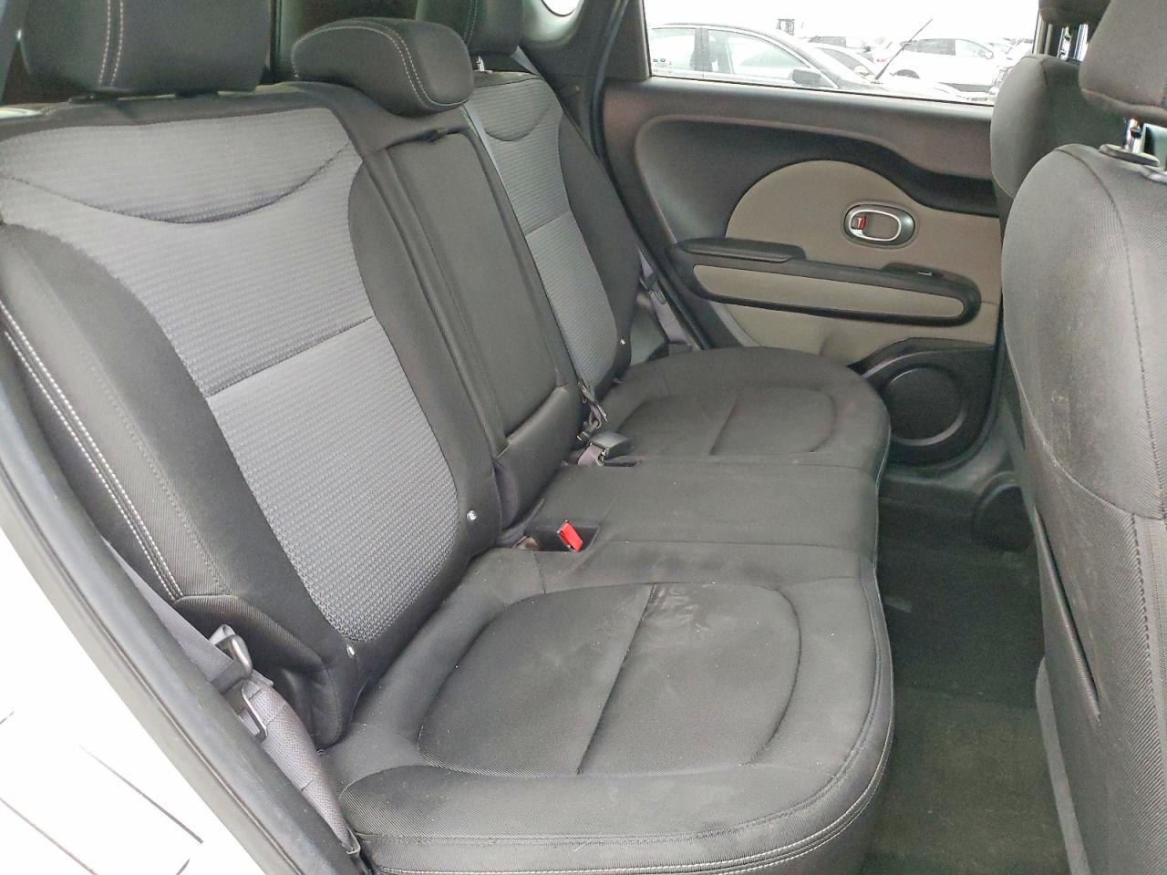 2017 KIA SOUL + photo 10