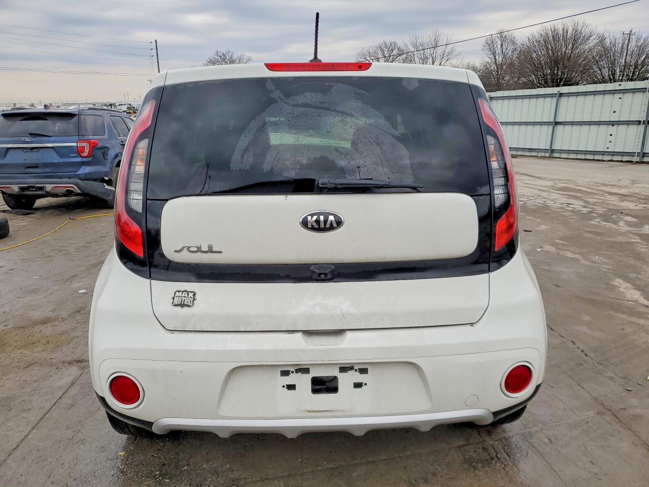 2017 KIA SOUL + photo 6