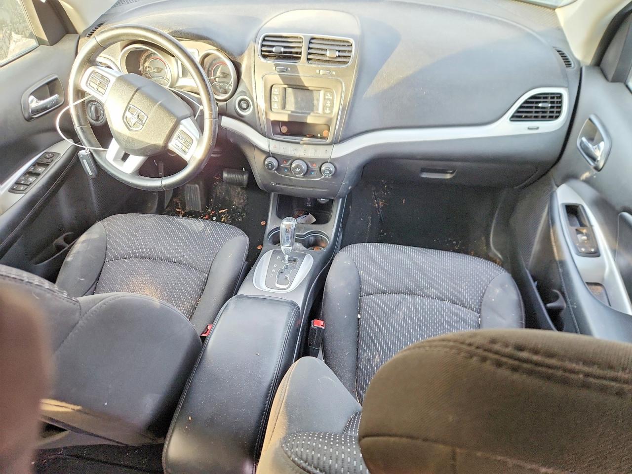 2018 DODGE JOURNEY SE photo 22