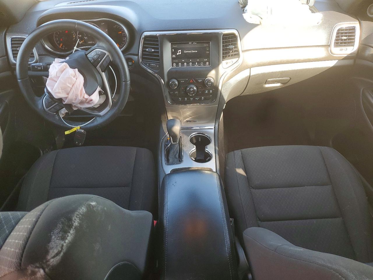 2018 JEEP GRAND CHEROKEE LAREDO photo 15