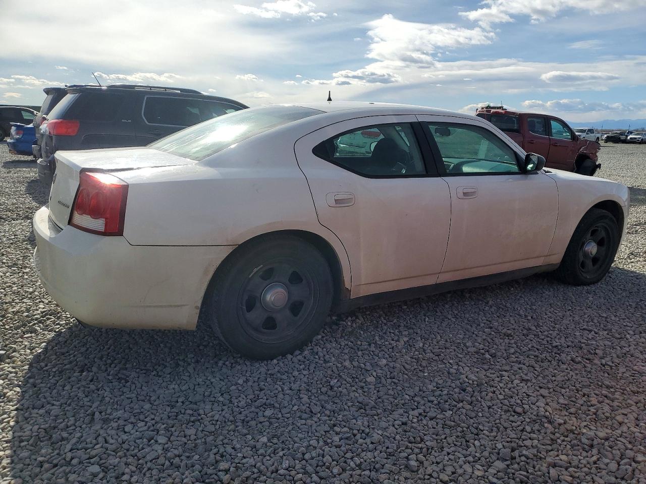 2010 DODGE CHARGER photo 5