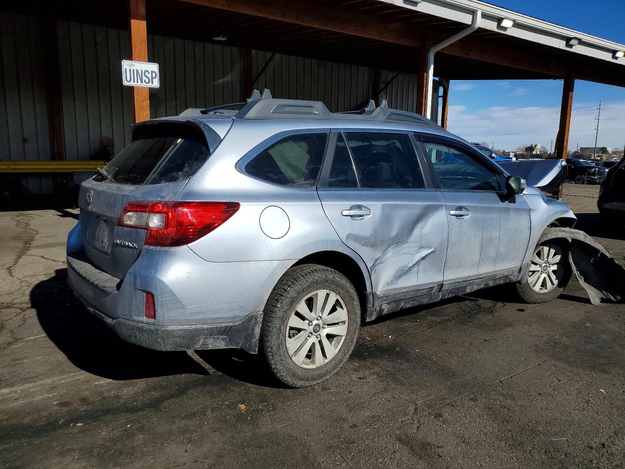 2015 SUBARU OUTBACK 2.5I PREMIUM photo 3