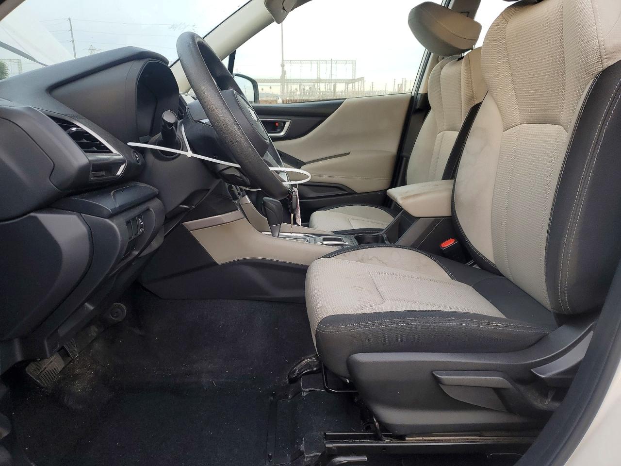 2020 SUBARU FORESTER photo 7