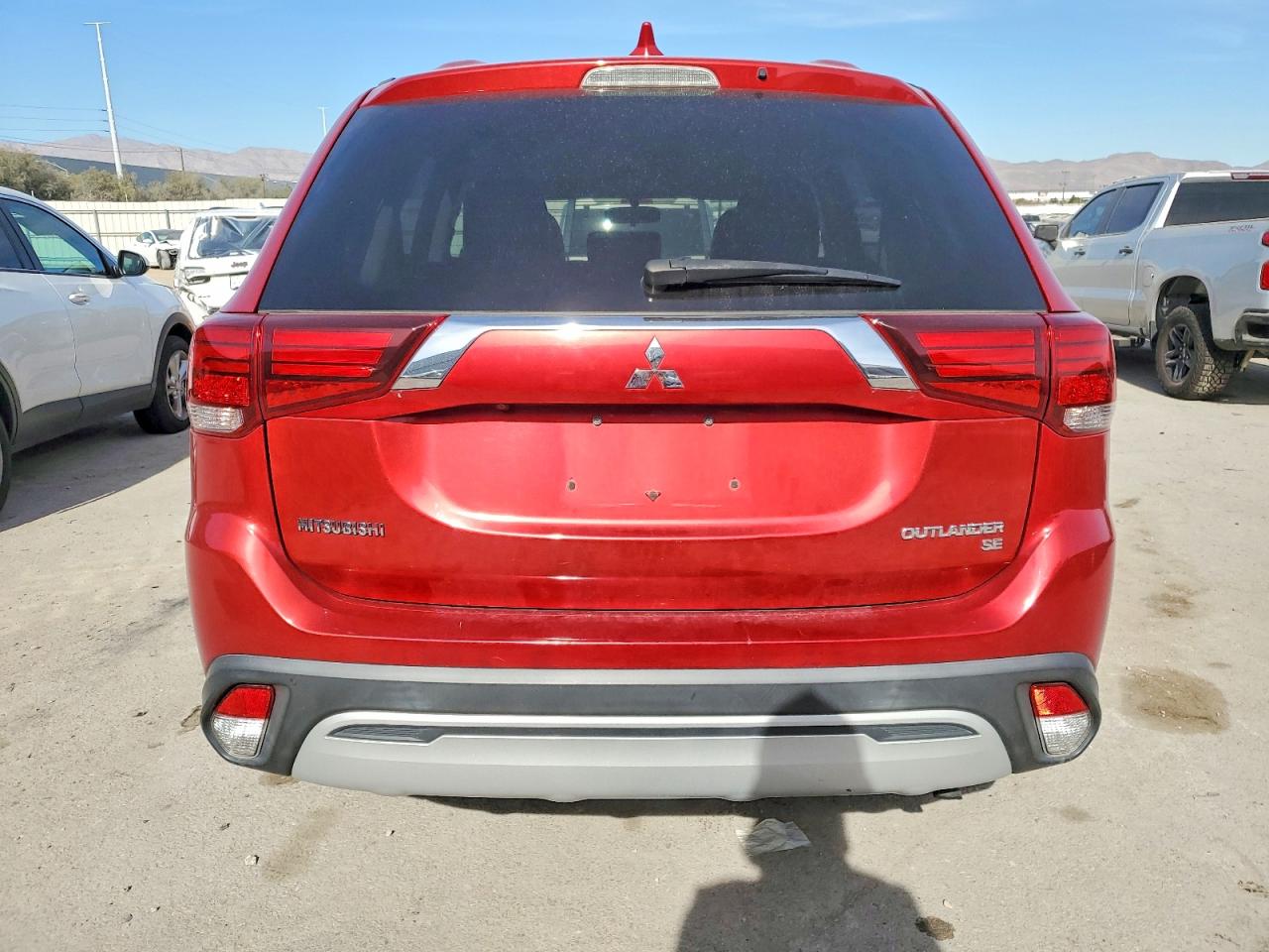 2019 MITSUBISHI OUTLANDER SE photo 11