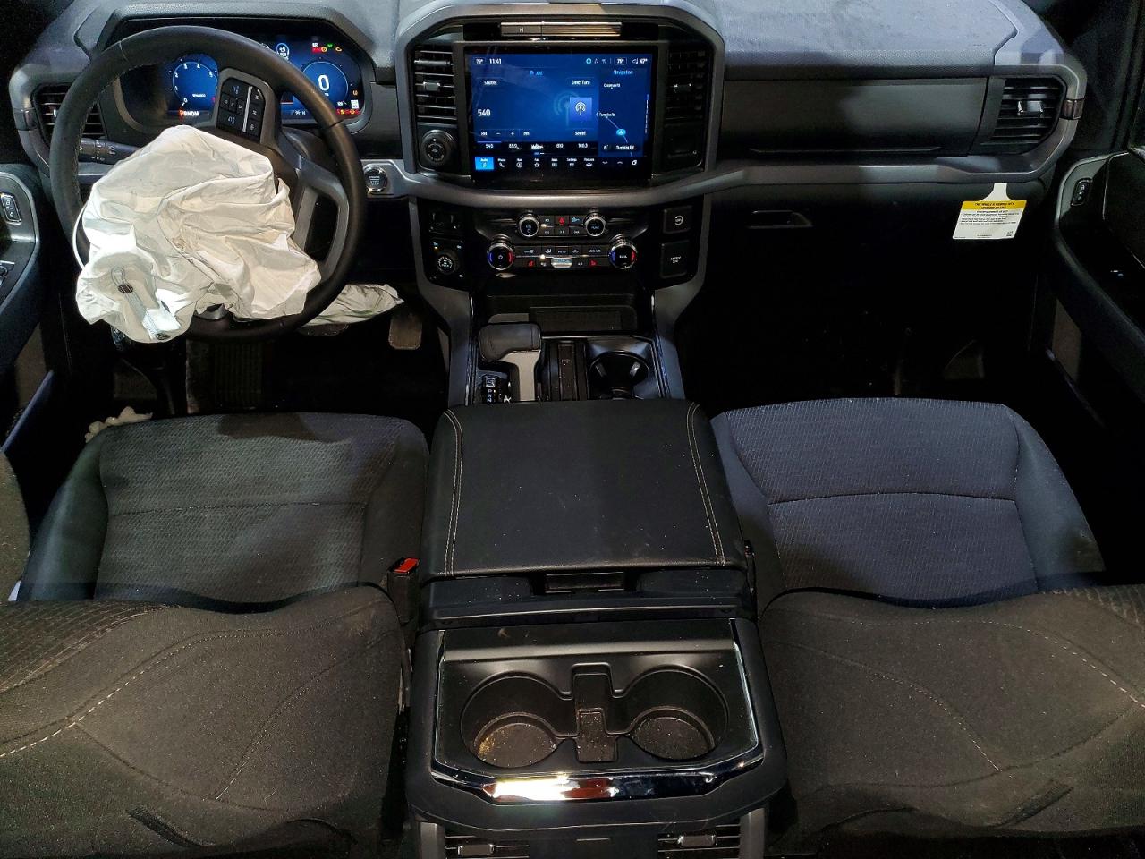 2025 FORD F150 XLT photo 15