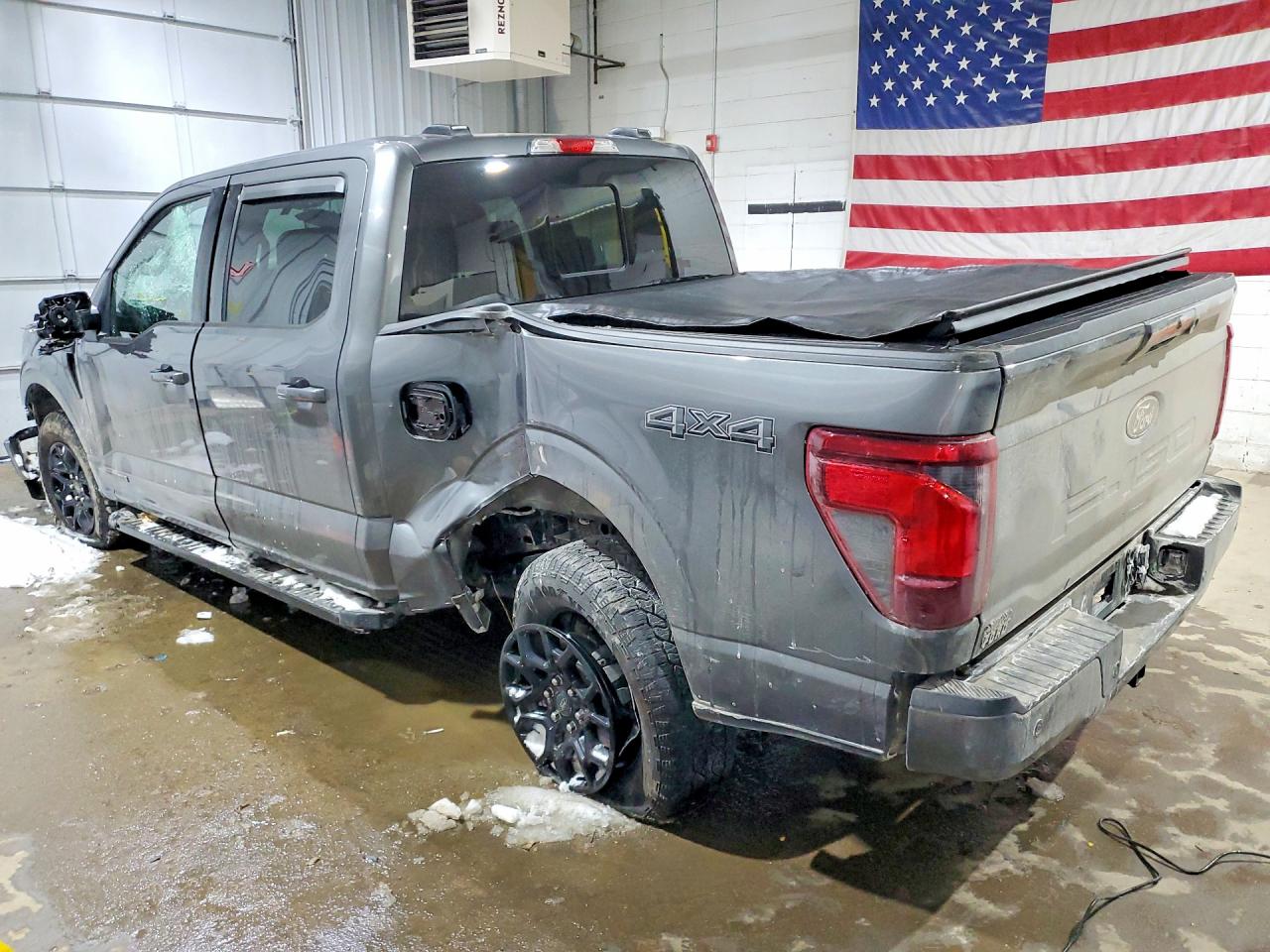 2025 FORD F150 XLT photo 3