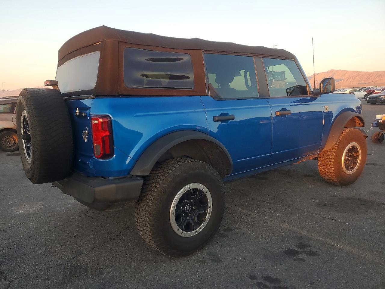 2021 FORD BRONCO BASE photo 3
