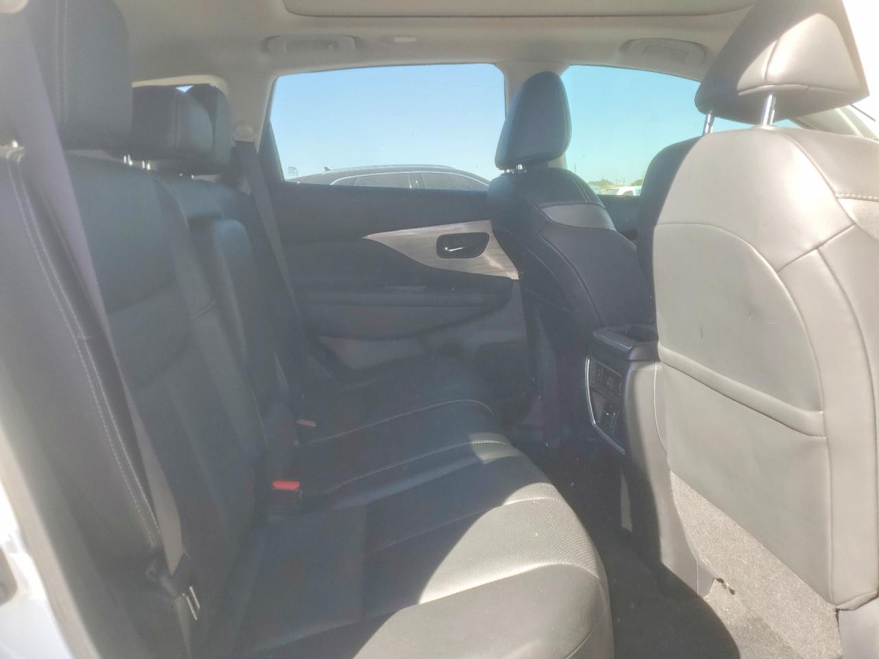 2018 NISSAN MURANO PLATINUM photo 21