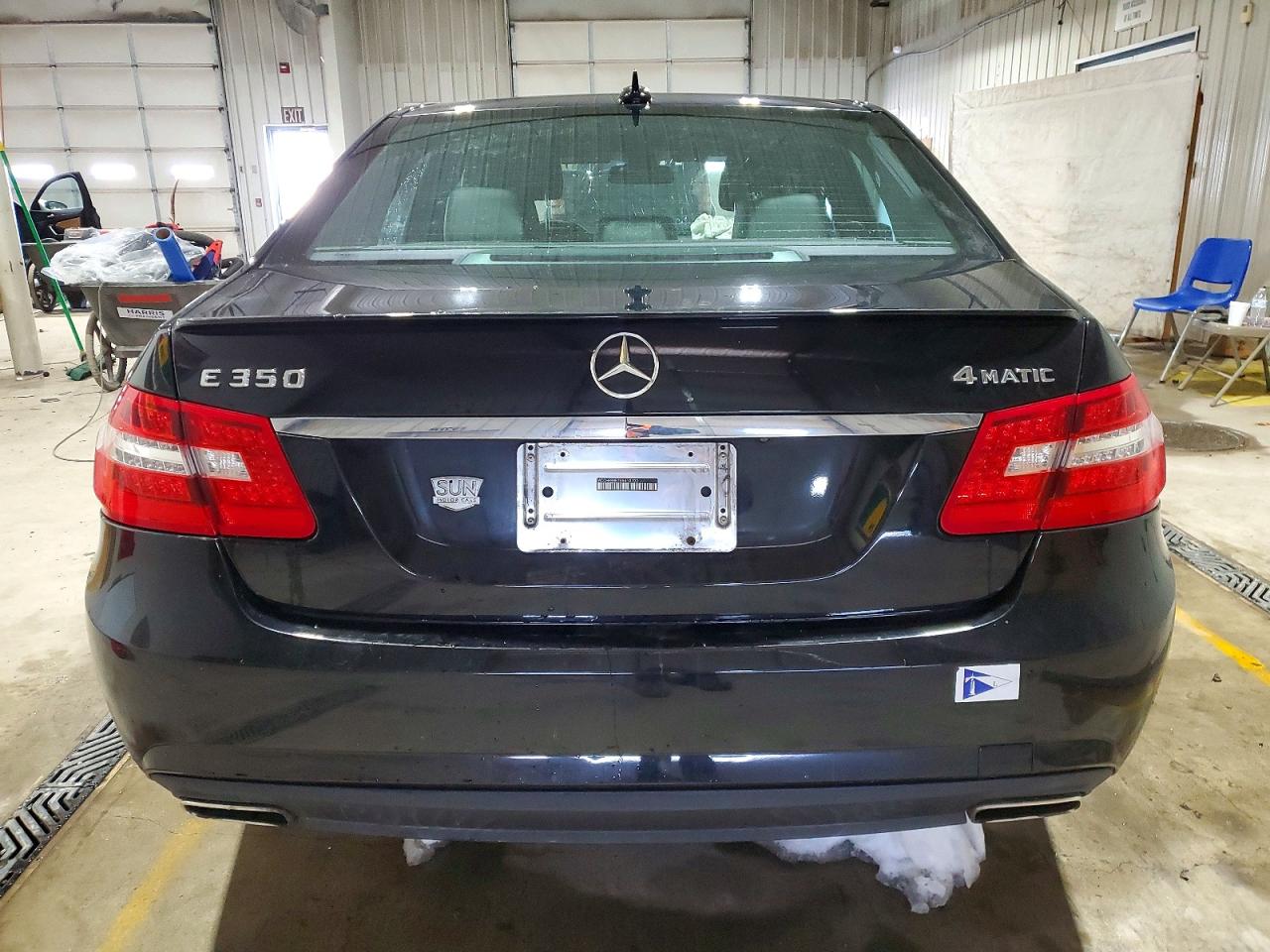 2011 MERCEDES-BENZ E 350 4MATIC photo 16