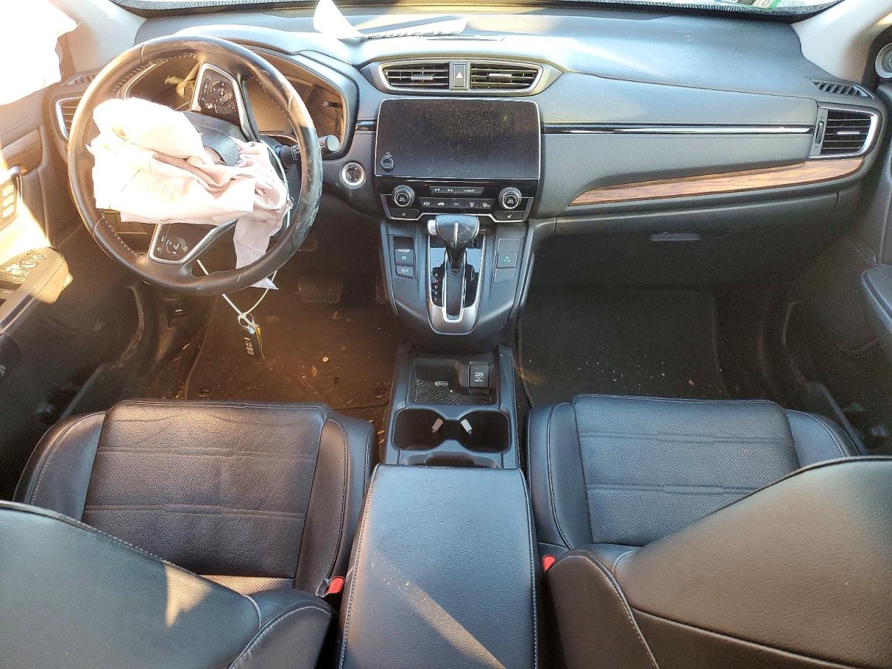 2018 HONDA CR-V TOURING photo 8