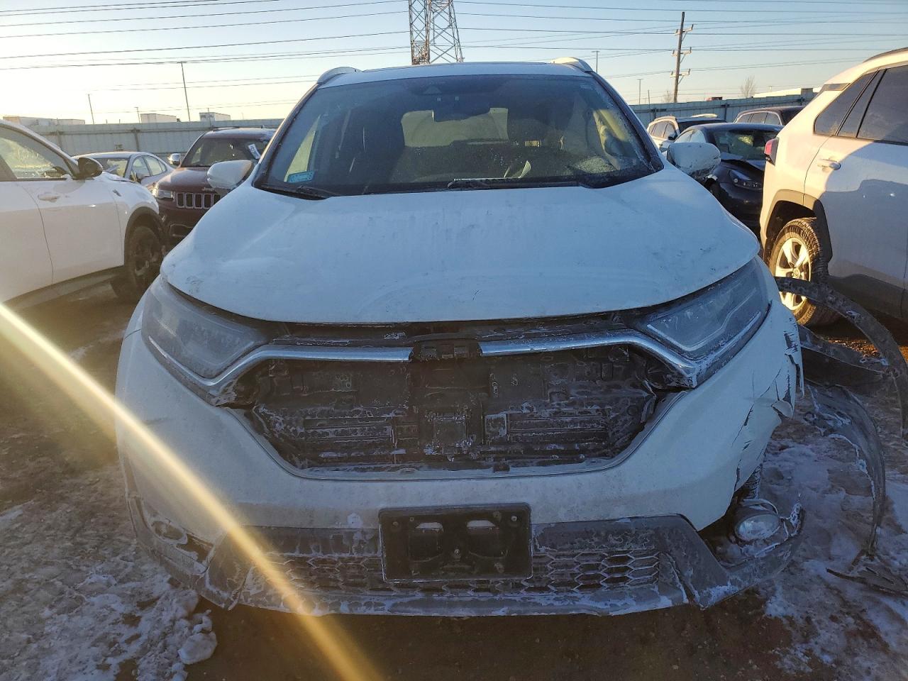 2018 HONDA CR-V TOURING photo 5