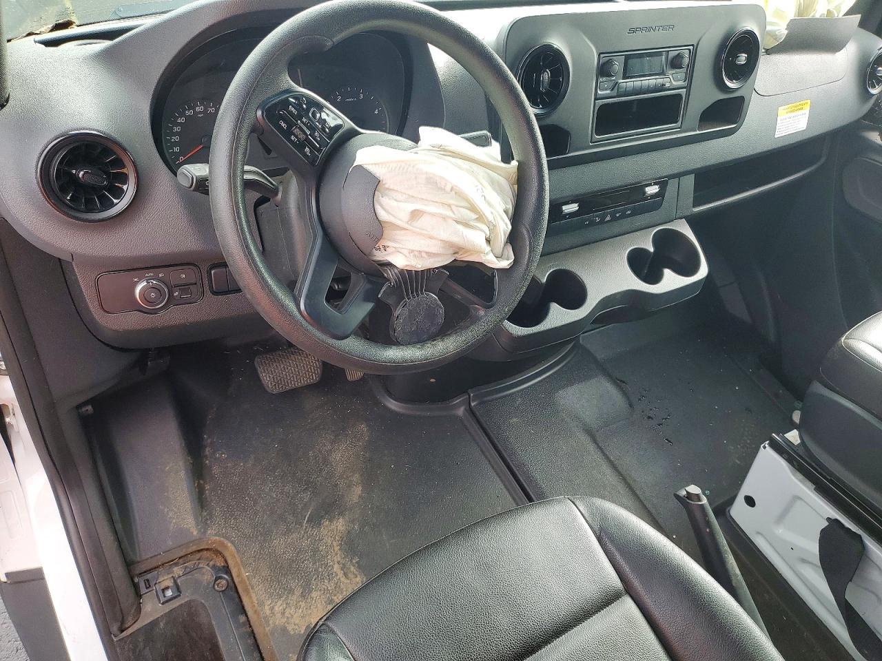 2021 MERCEDES-BENZ SPRINTER 2500 photo 15