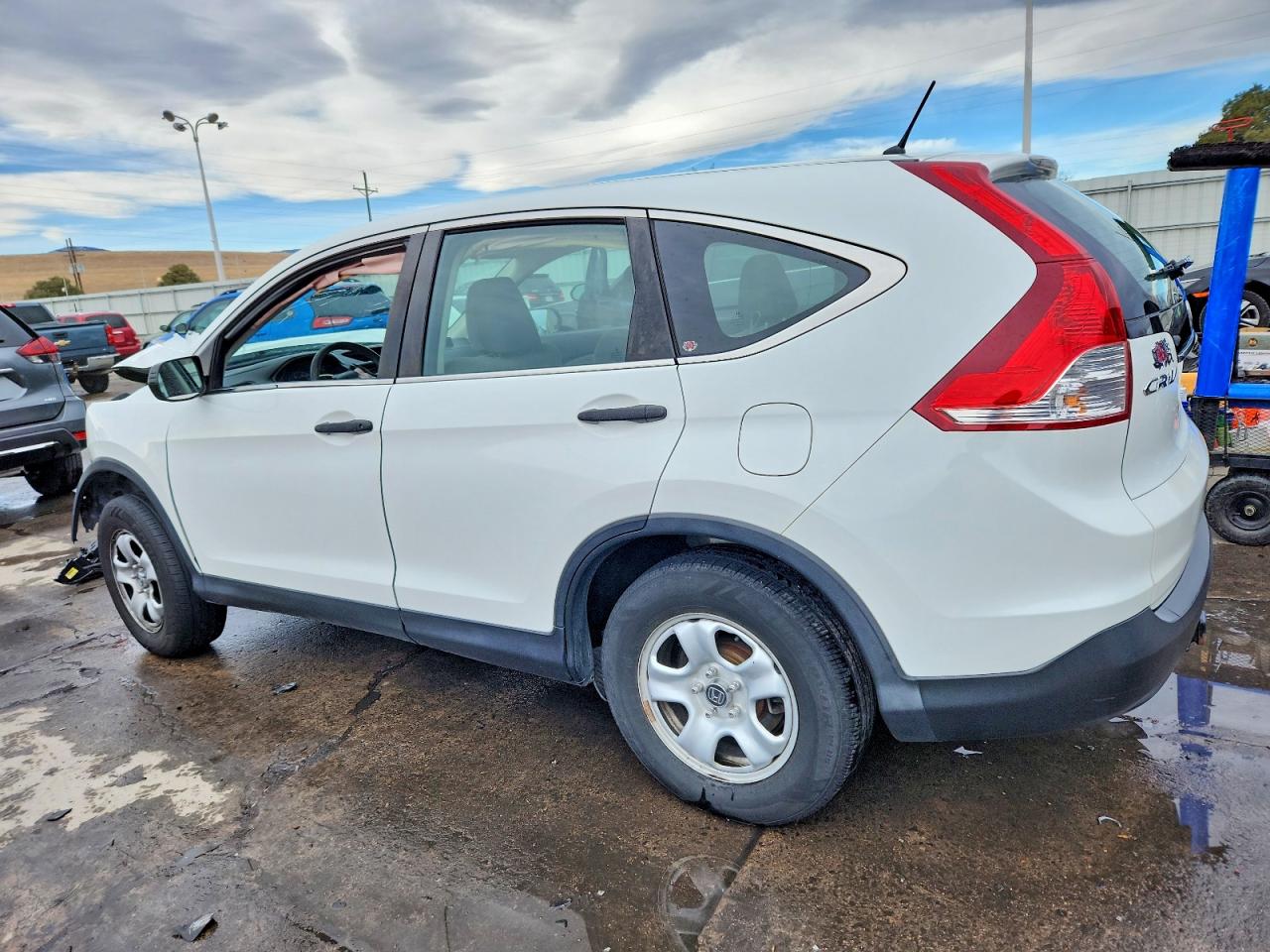 2012 HONDA CR-V LX photo 2