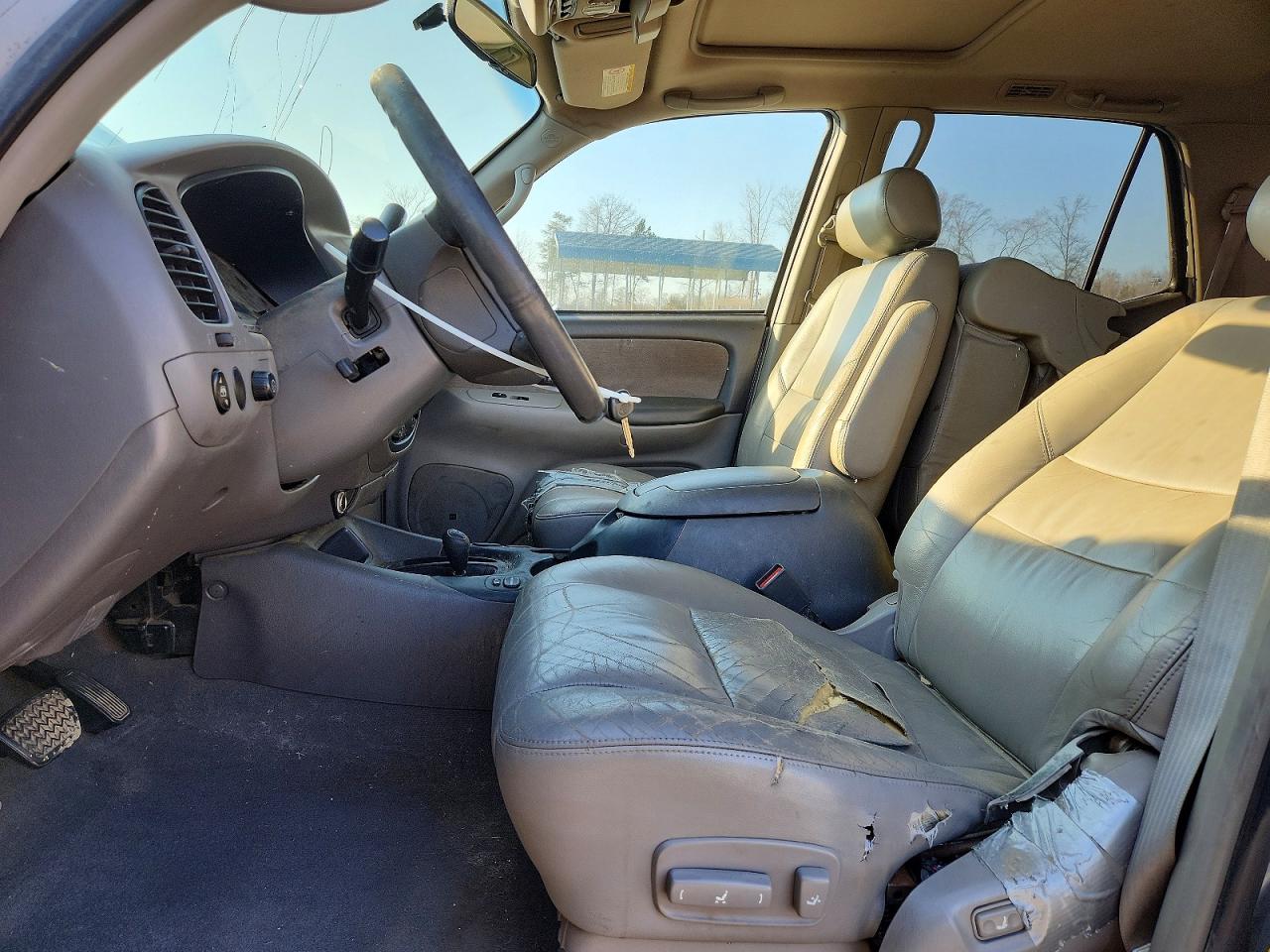 2003 TOYOTA SEQUOIA SR5 photo 7