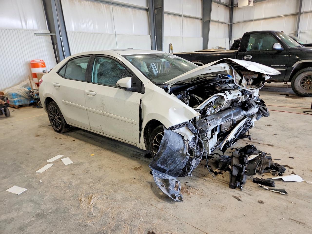 2016 TOYOTA COROLLA L photo 4