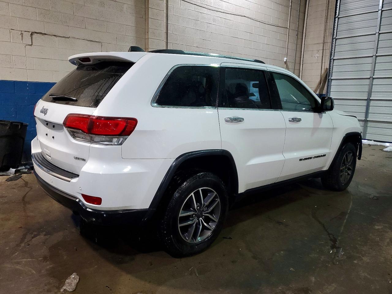 2022 JEEP GRAND CHEROKEE LIMITED photo 3