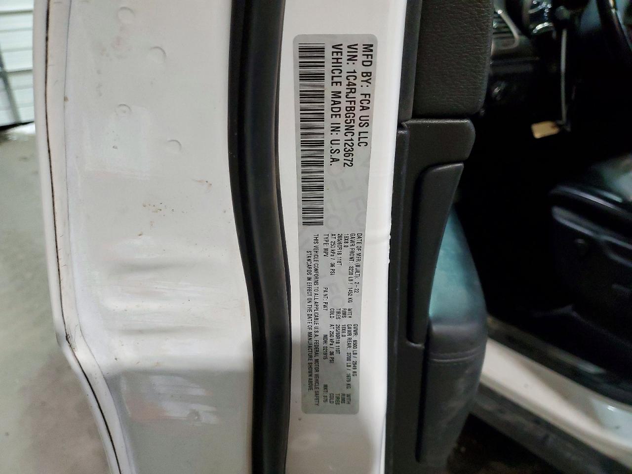2022 JEEP GRAND CHEROKEE LIMITED photo 14