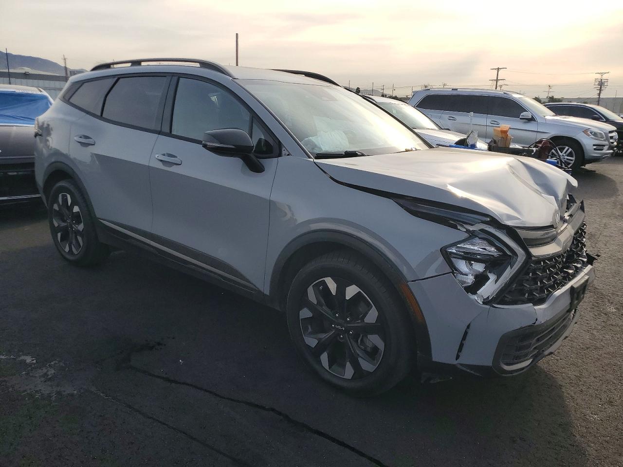 2023 KIA SPORTAGE X LINE photo 7