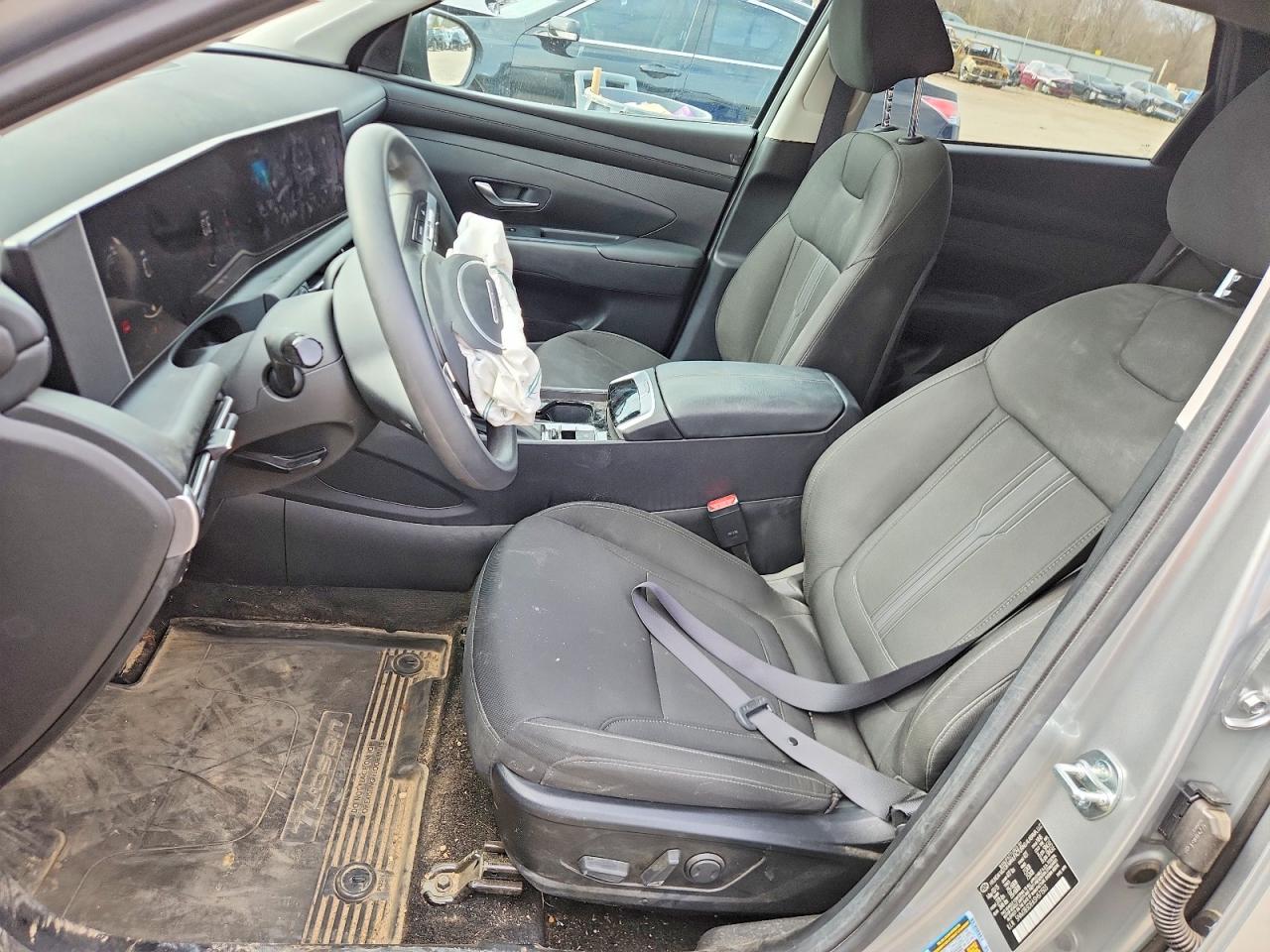 2025 HYUNDAI TUCSON SEL photo 13