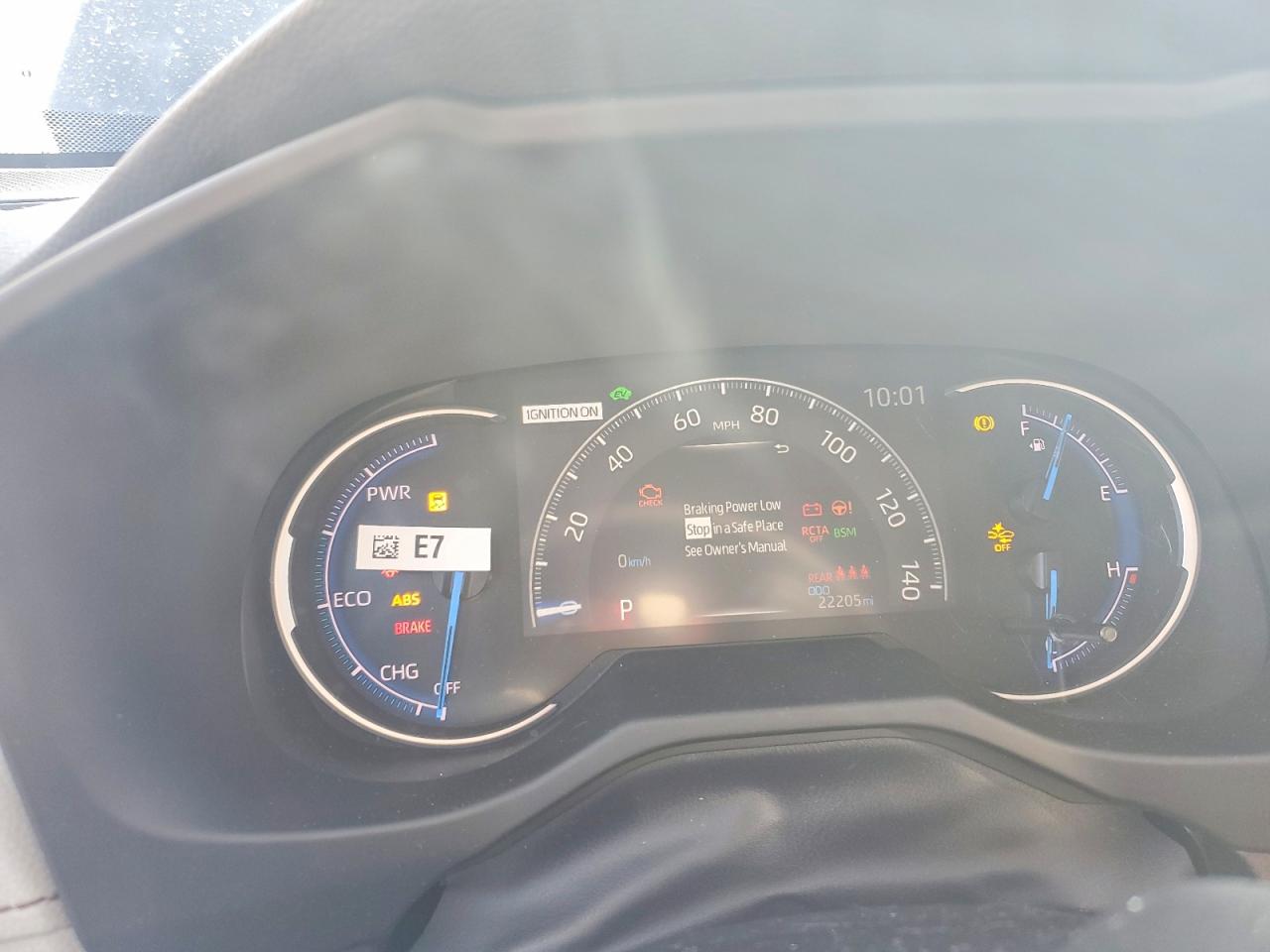 2024 TOYOTA RAV4 XLE PREMIUM photo 9