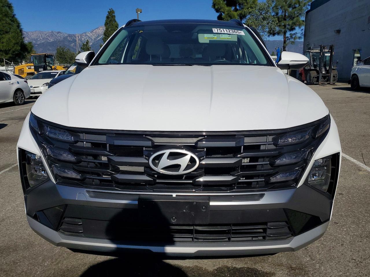 2025 HYUNDAI TUCSON SEL CONVENIENCE photo 5