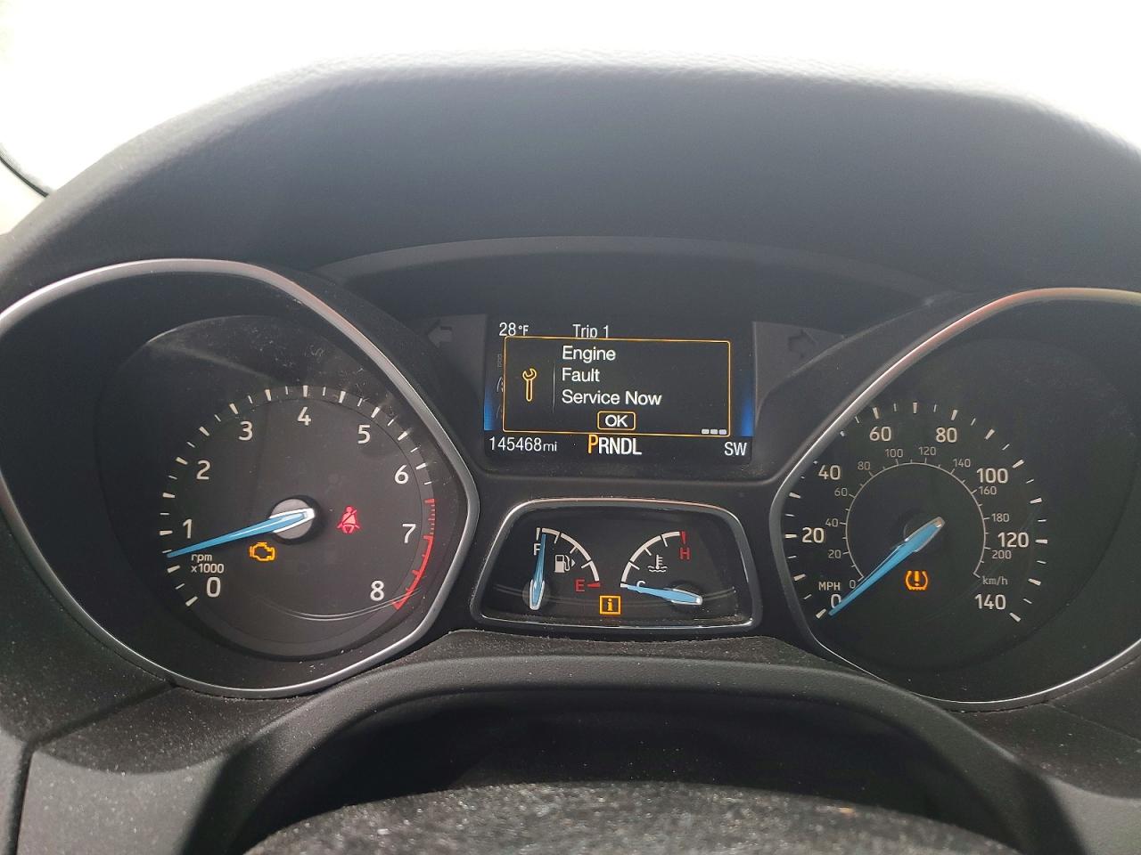 2017 FORD FOCUS SE photo 17