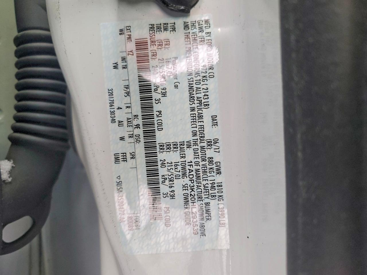 2017 FORD FOCUS SE photo 23