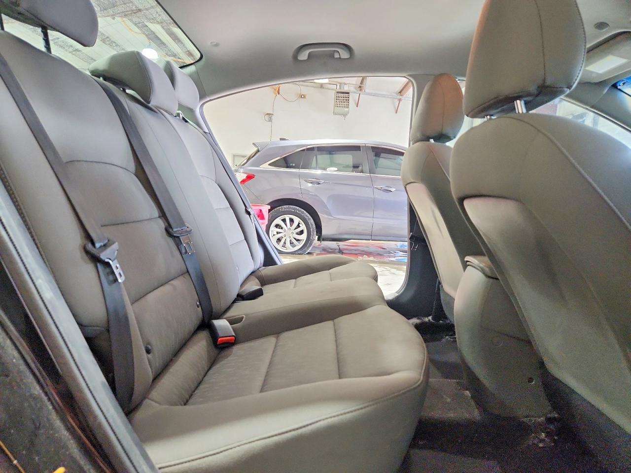 2015 KIA FORTE LX photo 19
