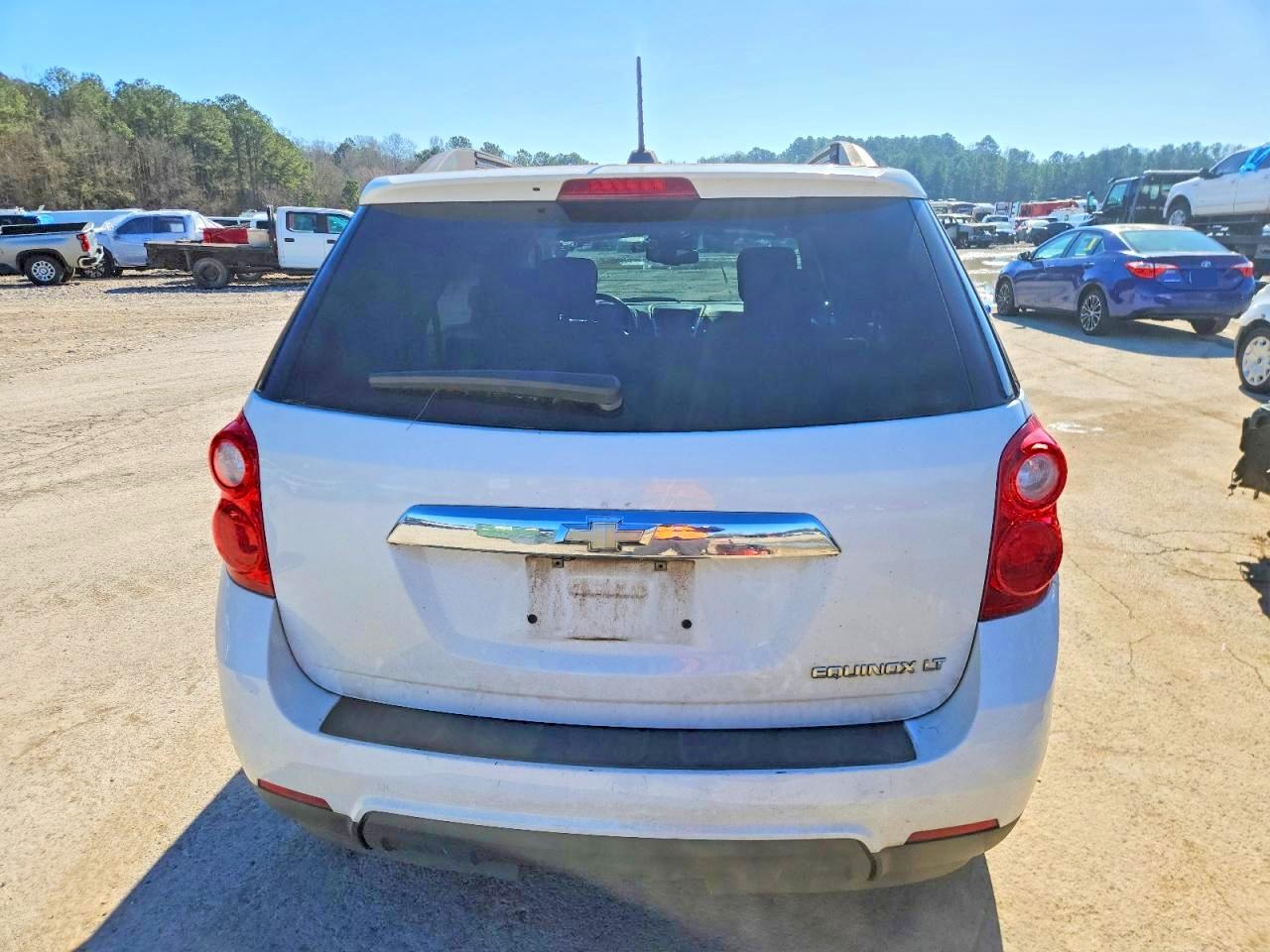 2015 CHEVROLET EQUINOX LT photo 6