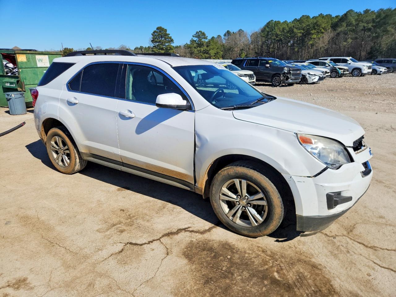 2015 CHEVROLET EQUINOX LT photo 4