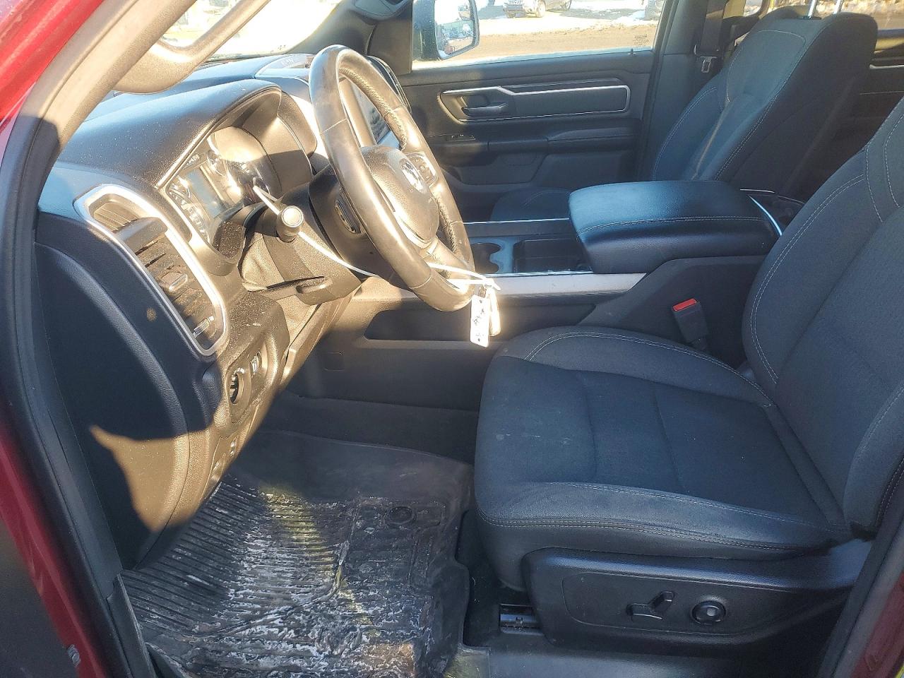 2019 RAM 1500 BIG HORN/LONE STAR photo 13