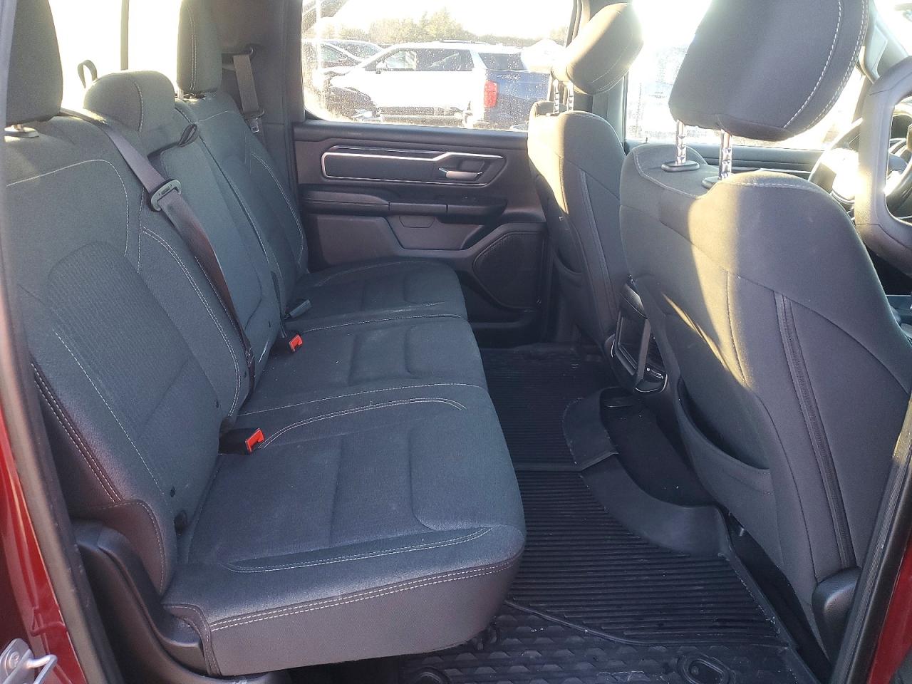2019 RAM 1500 BIG HORN/LONE STAR photo 19