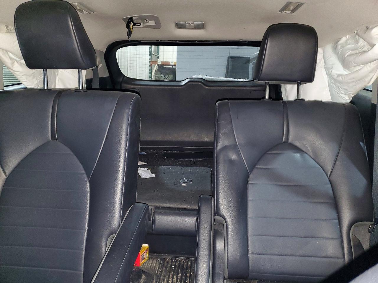 2021 TOYOTA HIGHLANDER XLE photo 19